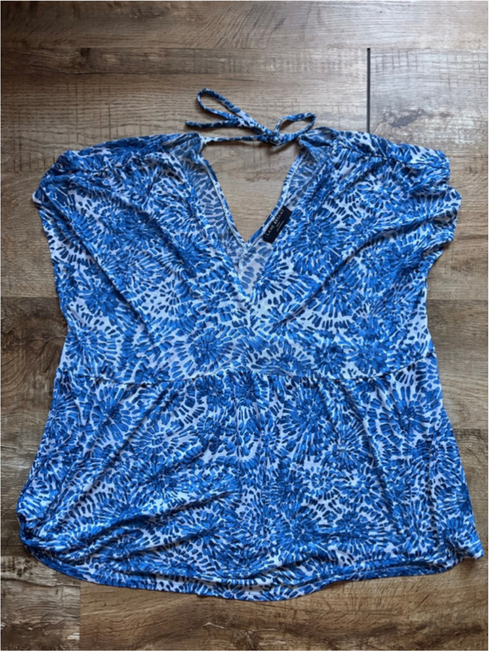 Lane Bryant Blue and White Patterned Sheer Top Size 22/24